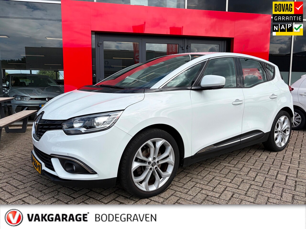 Renault Scénic - 1.2 TCe Zen / trekhaak - AutoWereld.nl