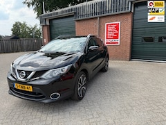Nissan Qashqai - 1.2 Tekna Leer Pano Camera Stoelverwarming Vol opties