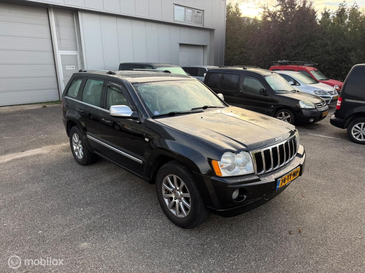 Jeep Grand Cherokee - 5.7 V8 Hemi Limited 4x4 Automaat LPG - AutoWereld.nl