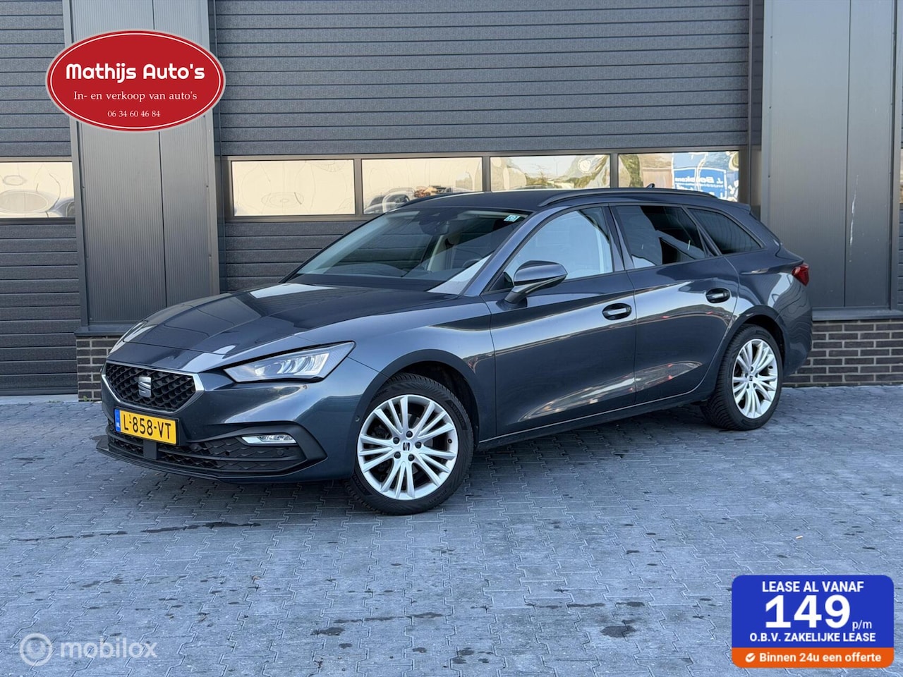 SEAT Leon Sportstourer - 1.5 TSI Style Business Intense Inkl BTW! Adaptive cruise! Navi Carplay! - AutoWereld.nl