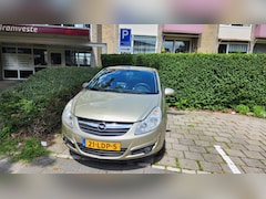 Opel Corsa - 1.2-16V Selection