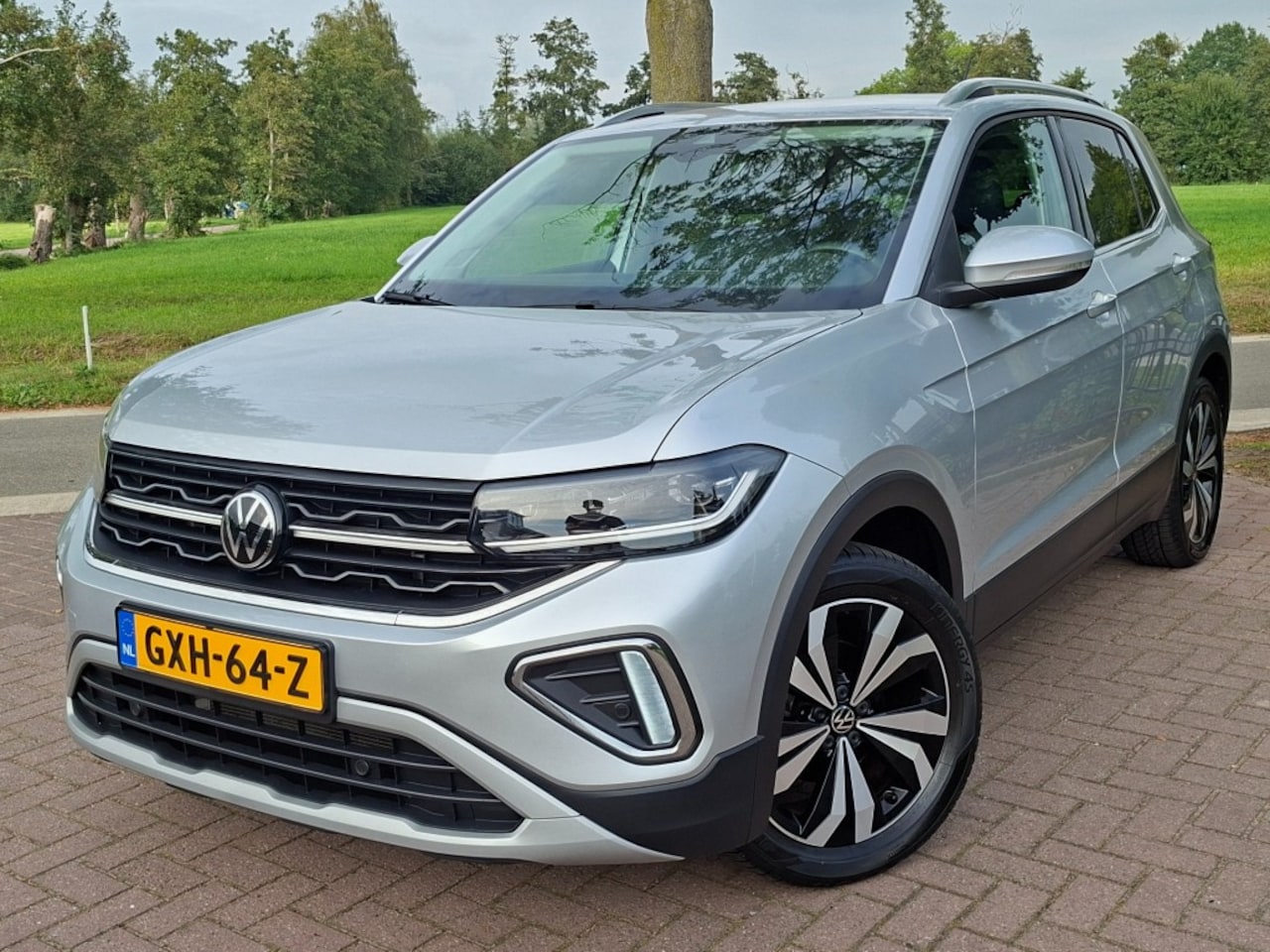 Volkswagen T-Cross - 1.0 TSi 115pk Style Edition IQ-Light Navigatie Carplay Bluetooth Dig.dashboard - AutoWereld.nl