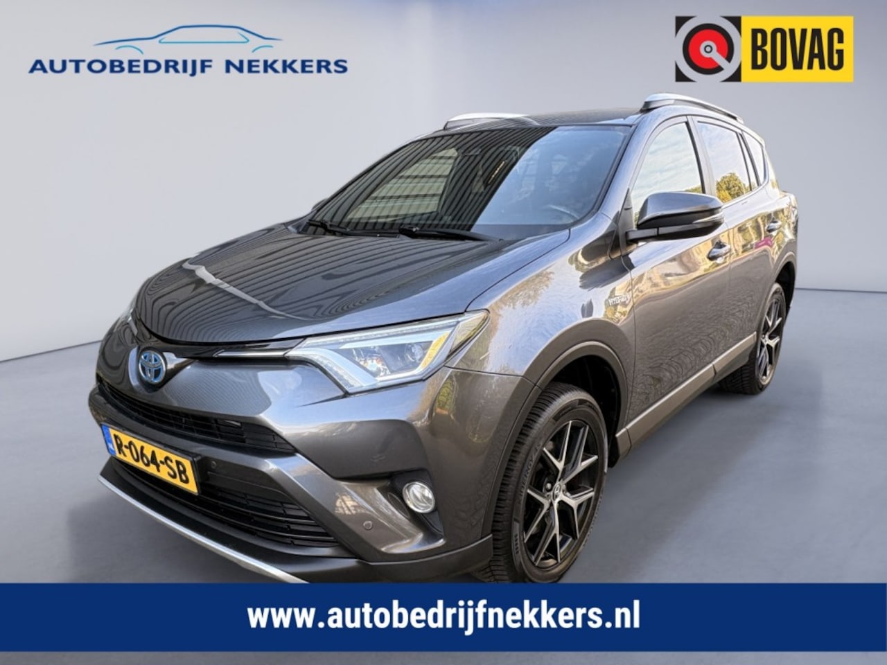 Toyota RAV4 - 2.5 HYBRID STYLE automaat/navi/bleutooth - AutoWereld.nl