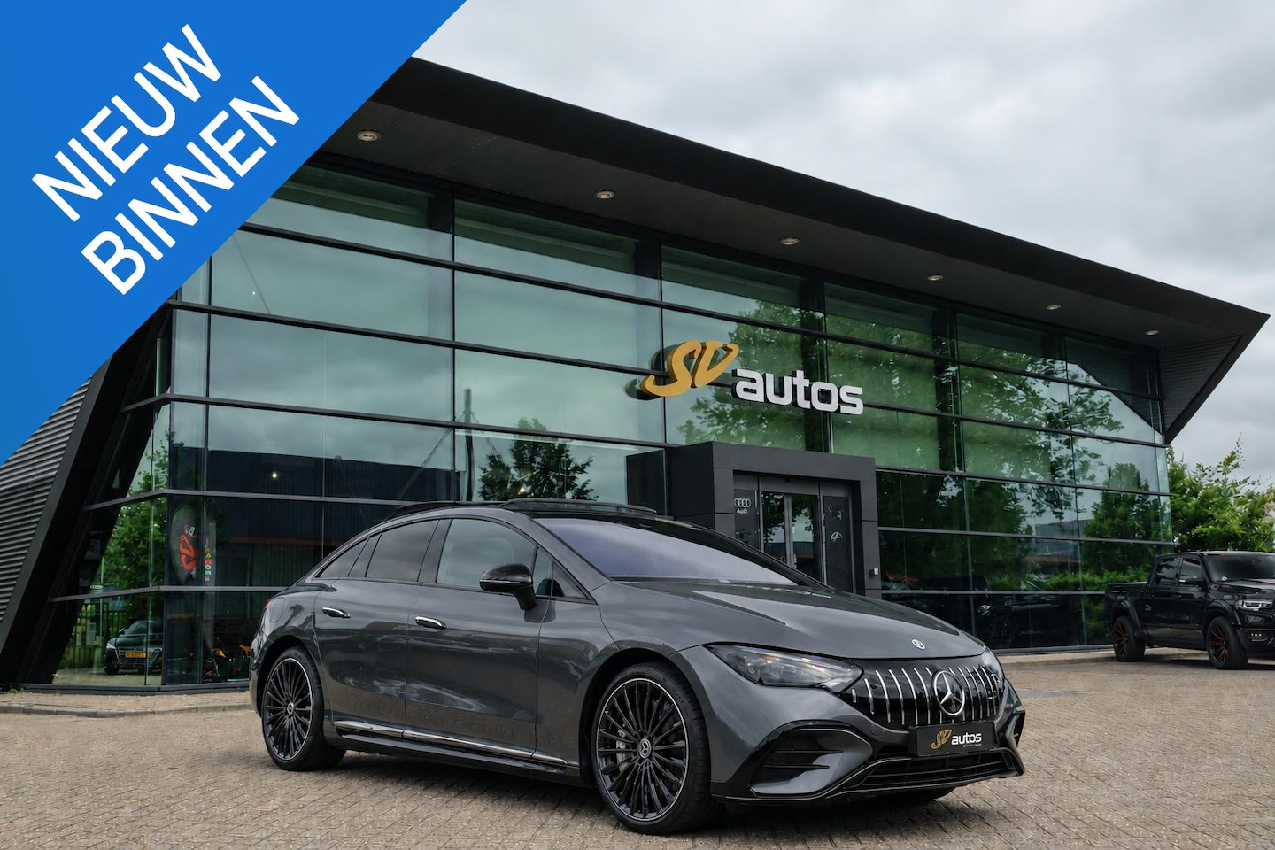 Mercedes-Benz EQE - 350+ AMG 292pk 91 kWh Panoramadak Burmester Luchtvering Head-up Carplay BOMVOL! - AutoWereld.nl