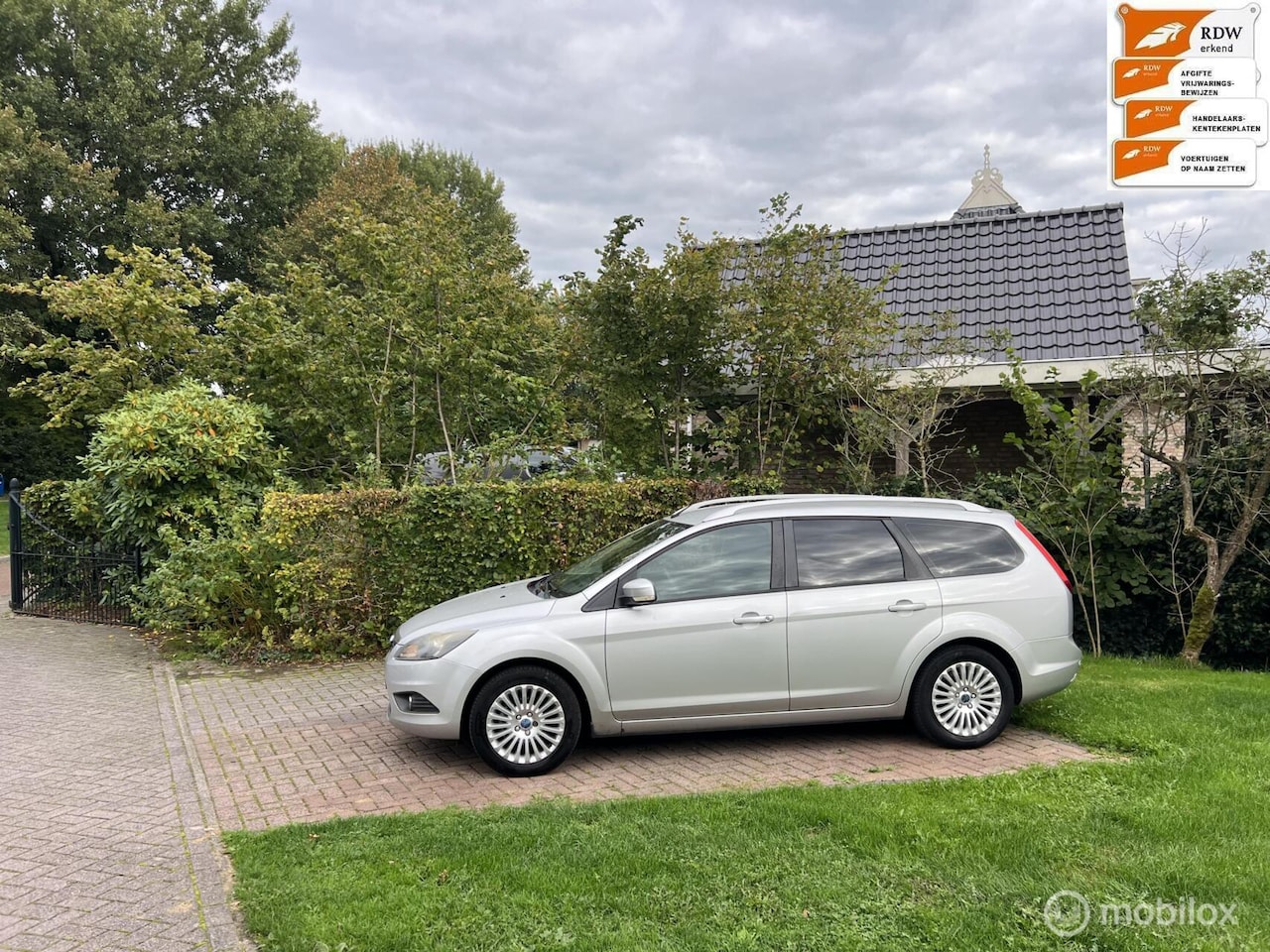 Ford Focus Wagon - 1.8 Limited 1.8 Limited - AutoWereld.nl