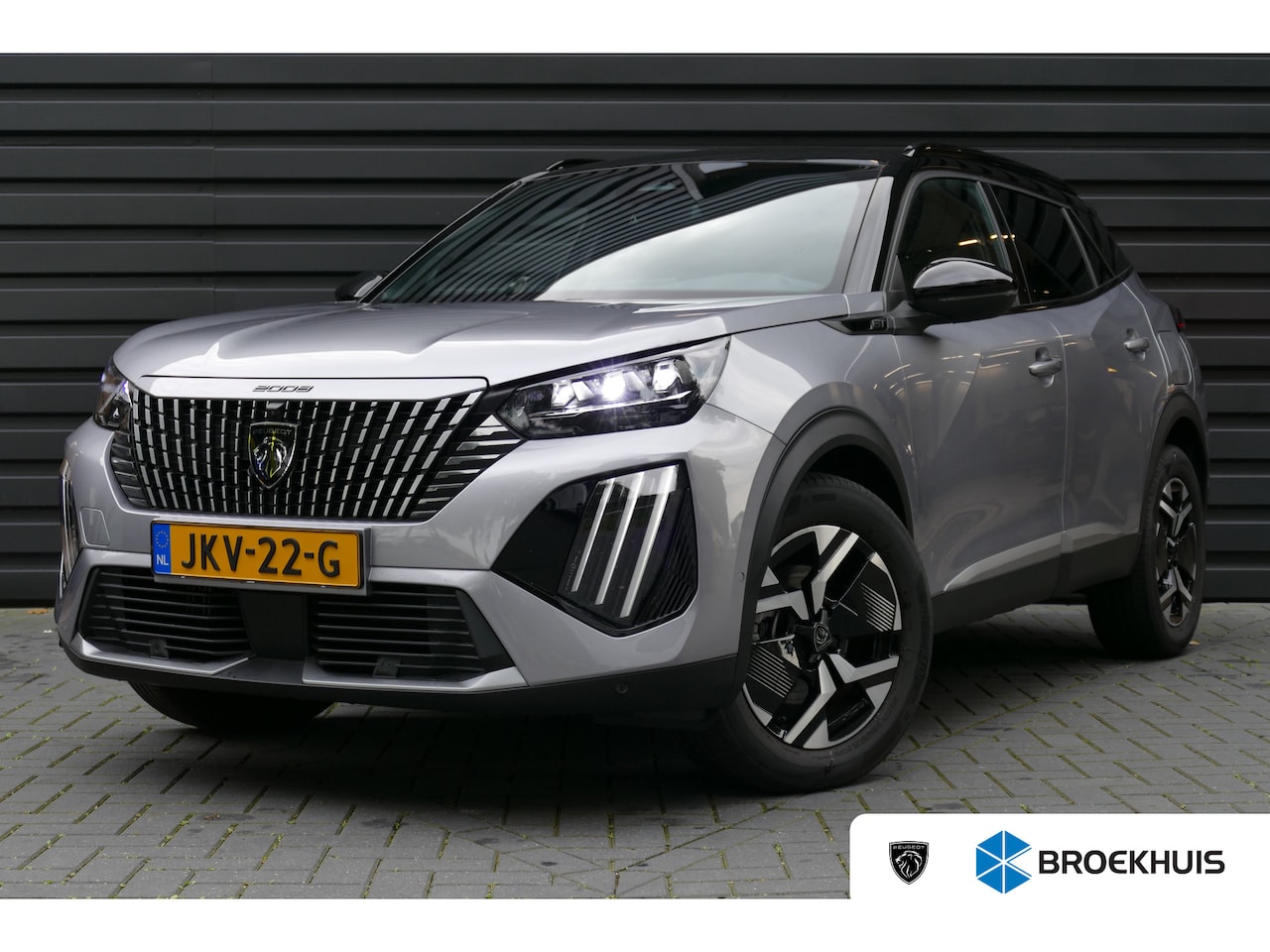 Peugeot 2008 - 1.2 HYBRID 145PK GT AUTOMAAT / ALCANTARA/ MASSAGESTOEL/ STOELVERWARMING/ 8 JAAR GARANTIE/ - AutoWereld.nl
