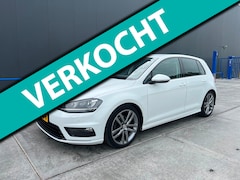 Volkswagen Golf - 2.0 TDI R-Line Keyless Led Massage Leer