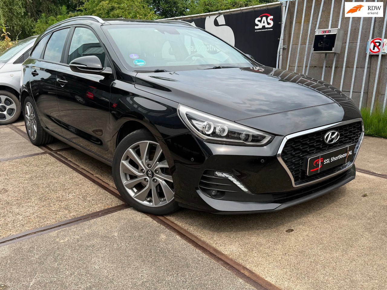 Hyundai i30 Wagon - 1.4 T-GDI Premium 1.4 T-GDI Premium - AutoWereld.nl