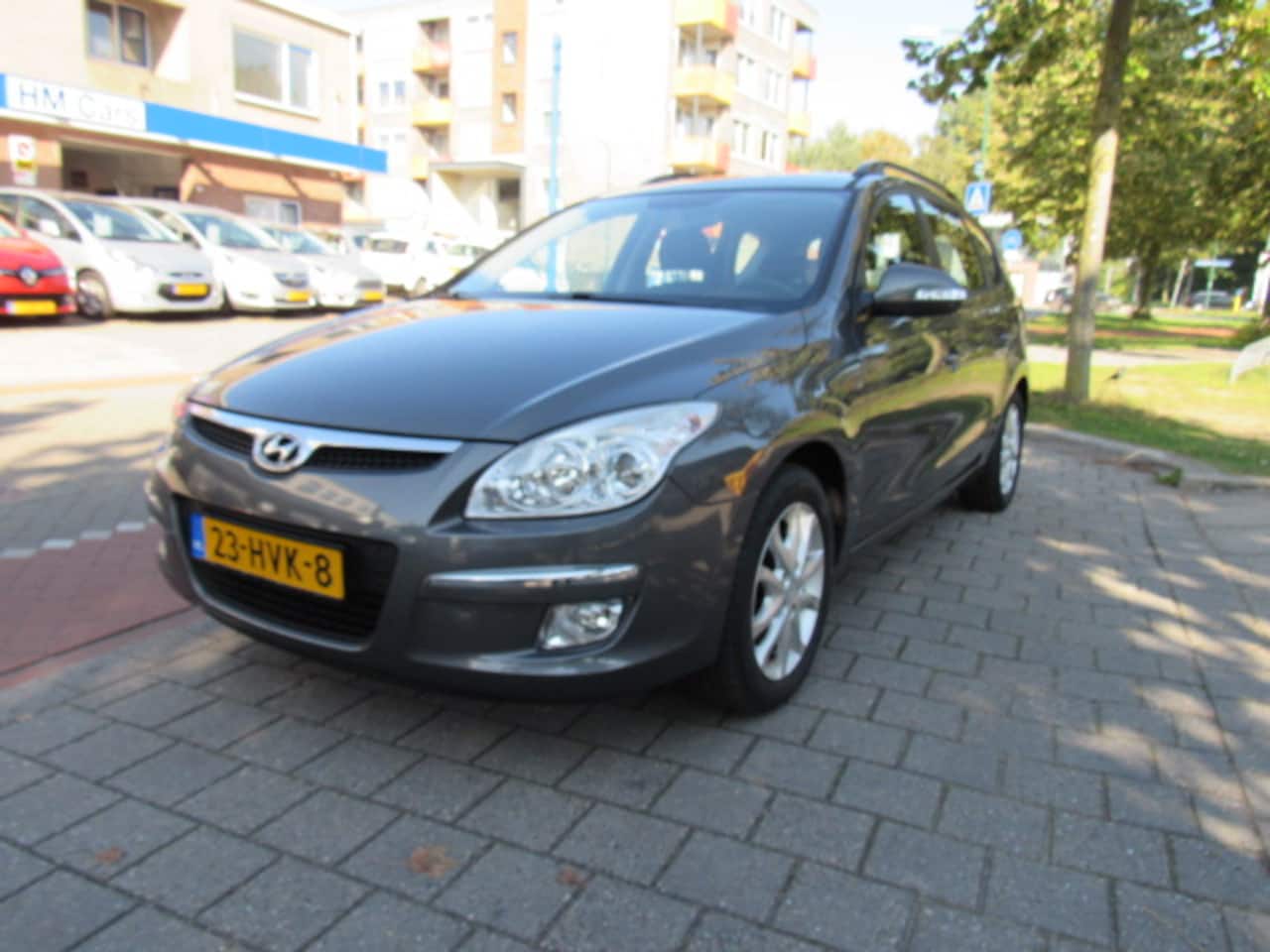 Hyundai i30 Wagon - 1.6 I CVVT CROSSWAGON Style - AutoWereld.nl