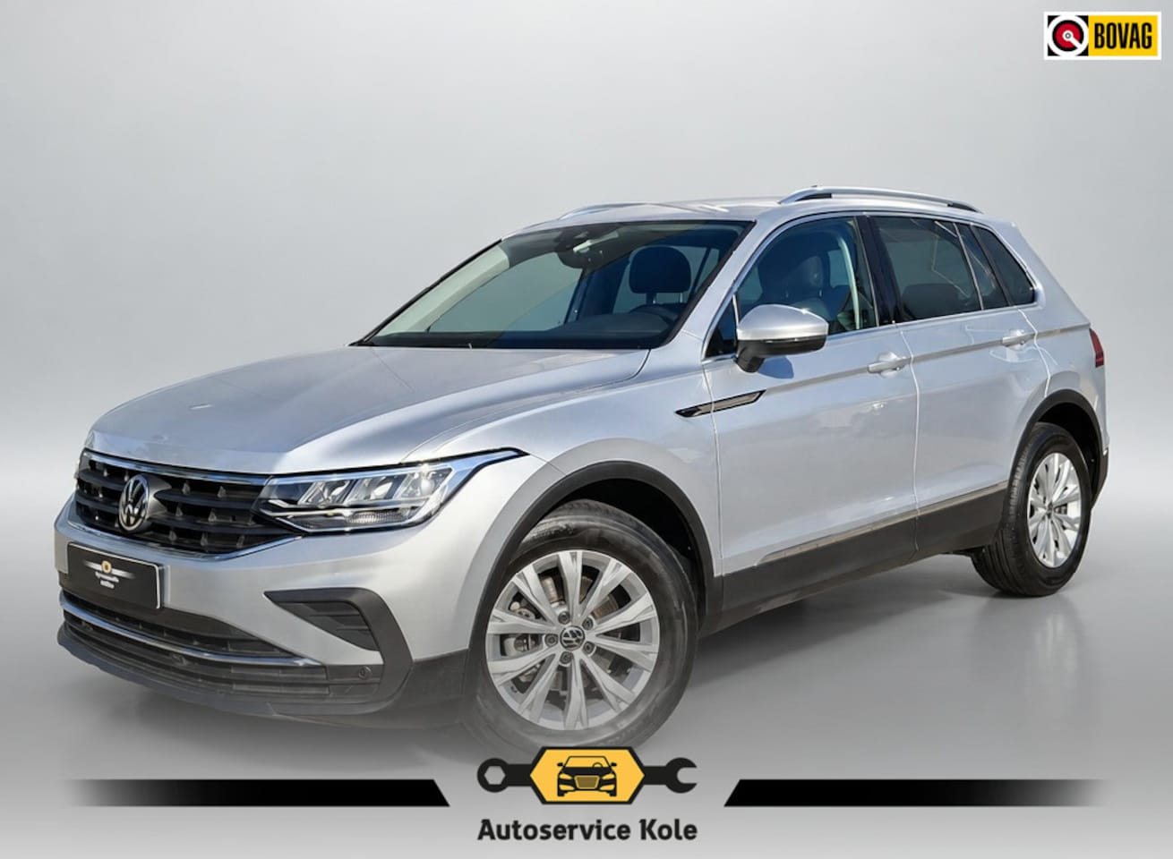 Volkswagen Tiguan - 1.5 TSI 150pk DSG Life * 50.000KM! * AUTOMAAT* Parkeersensoren * Adaptieve Cruise Control - AutoWereld.nl