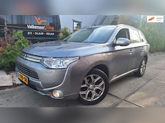 Mitsubishi Outlander - 2.0 PHEV Instyle