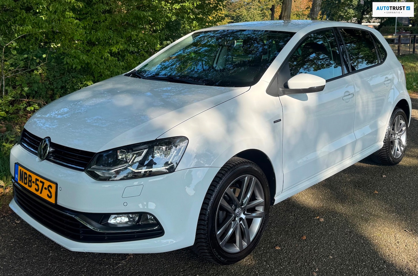 Volkswagen Polo - 1.0 BlueMotion Edition Lounge 2015 CLIMA STOELVERWARMING GOED ONDERHOUDEN - AutoWereld.nl