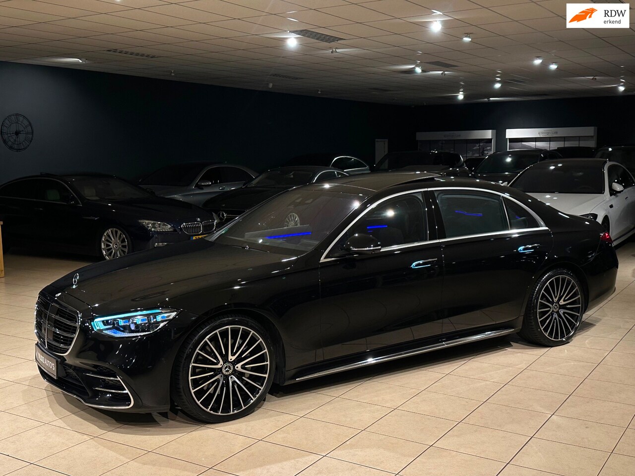 Mercedes-Benz S-klasse - S350 d 4MATIC LANG AMG|3xTV|MASSAGE|BOMVOLL! - AutoWereld.nl