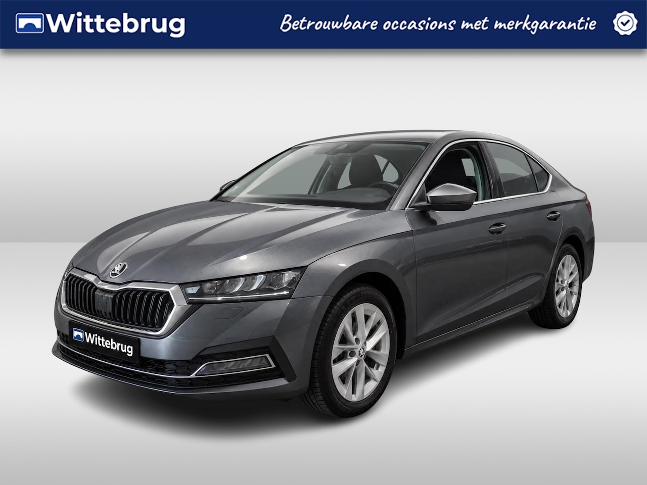 Skoda Octavia - 1.0 e-TSI Business Edition Plus / Navi / Smartlink+ / Stoelverwaming voor / Elektrisch bed - AutoWereld.nl