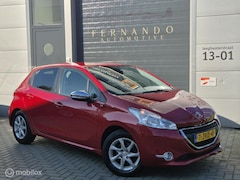 Peugeot 208 - 1.2 PureTech Style*Trekhaak*Nap