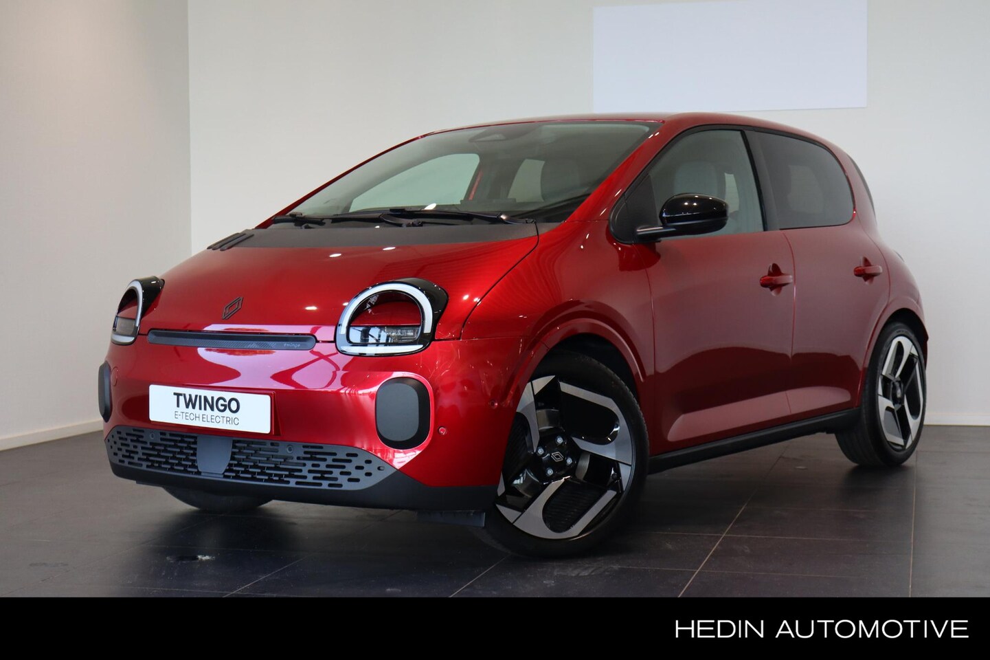 Renault Twingo - Renault E-Tech electric urban range techno 27.5 kWh | Automaat | Pack Privilege | 18" Lich - AutoWereld.nl