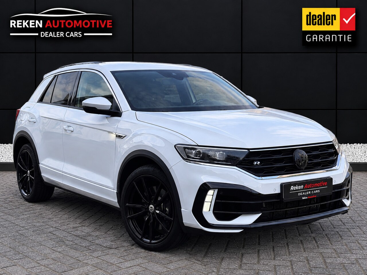 Volkswagen T-Roc - 2.0 TSI R 4Motion 300PK Virtual ACC CarPlay - AutoWereld.nl
