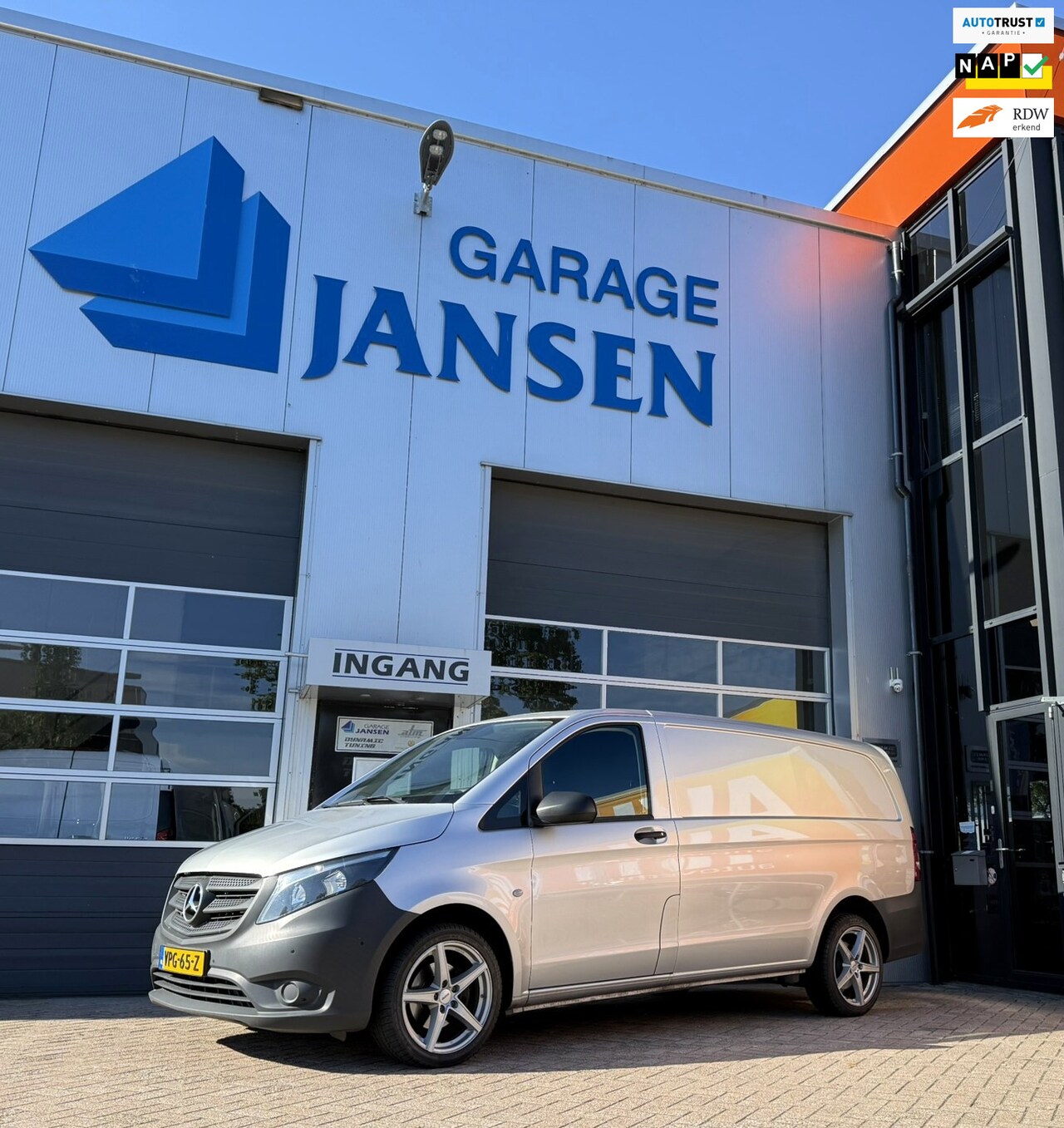 Mercedes-Benz Vito - 114 CDI Lang Automaat,Cruise,L2H1,Camera - AutoWereld.nl