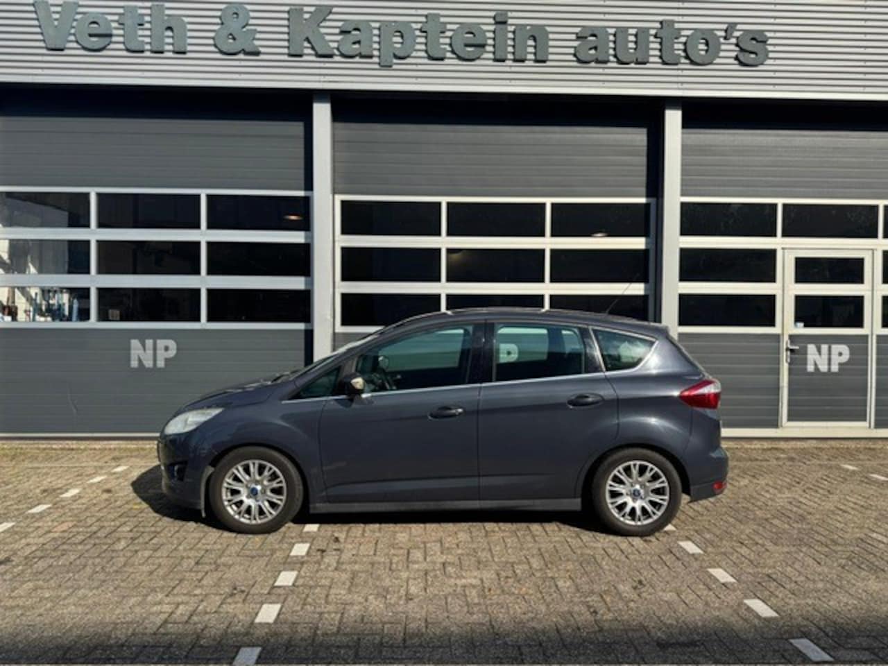 Ford C-Max - 1.6 EcoBoost Titanium 1.6 EcoBoost Titanium - AutoWereld.nl