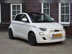 Fiat 500e - 42KWh La Prima 3+1 /95% SOH/ Panoramadak/Leer/Active cruise control/Stoelverwarming/JBL Sp