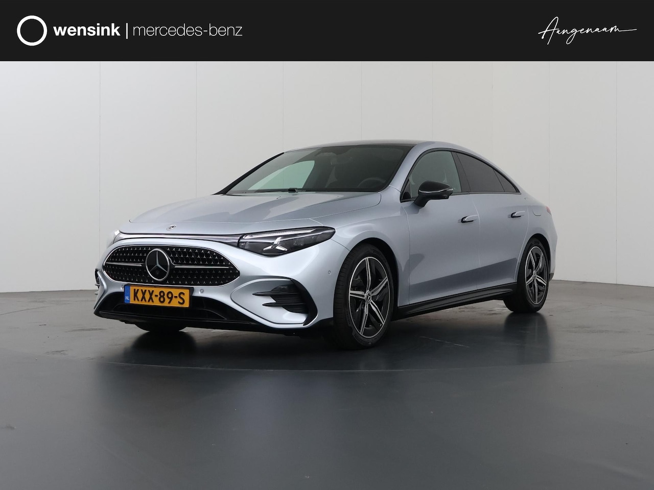 Mercedes-Benz CLA-Klasse - 180 Business Solution AMG | Night | Panoramadak | Trekhaak | Parkeercamera | Dodehoekassis - AutoWereld.nl