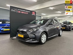 Toyota Yaris - 1.5 VVT-i Active/ Eerste eigenaar/ Nederlandse auto/ Airco/ Achteruitrijcamera