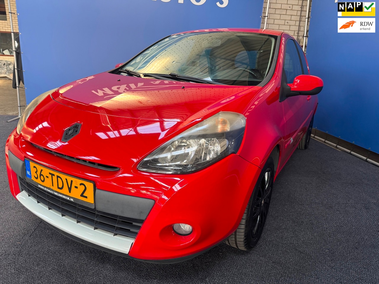 Renault Clio - 1.2 TCe S 1.2 TCe S Nieuwe APK - AutoWereld.nl