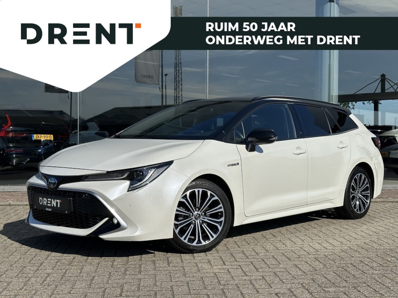 Toyota Corolla Touring Sports - 1.8 Hybrid Style | PDC | Stoel- en stuurverwarming - AutoWereld.nl