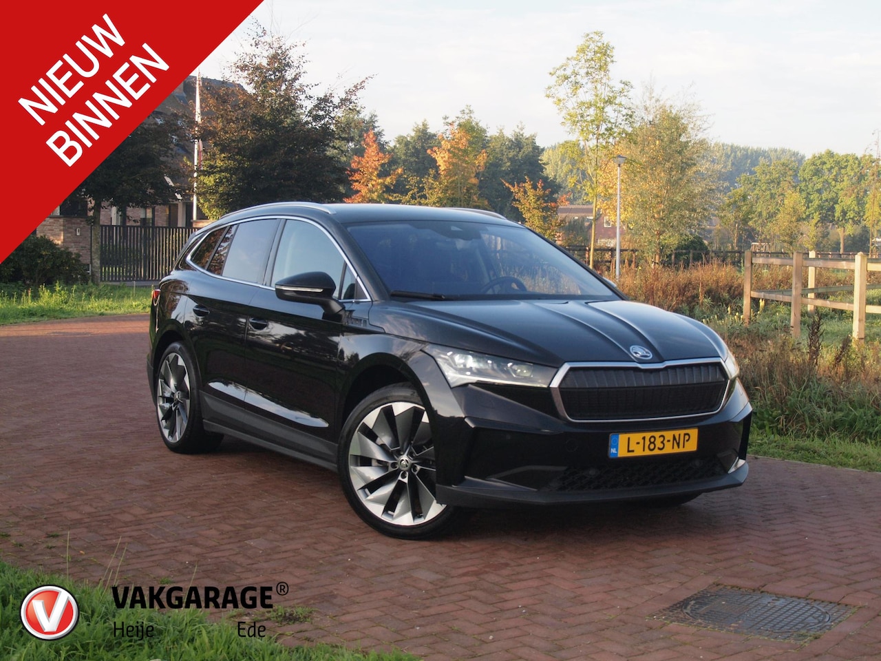 Skoda Enyaq iV - 80 First Edition | Camera | Trekhaak | Warmtepomp | Sfeerverlichting | Leer | ACC | NL-Aut - AutoWereld.nl