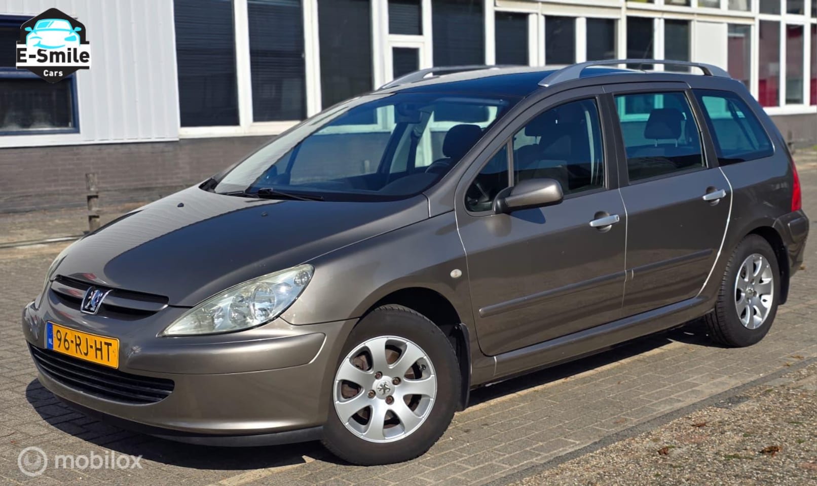 Peugeot 307 SW - 1.6 16V/Airco/Cruise/Pano/Trekhaak - AutoWereld.nl