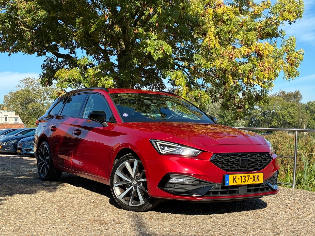 SEAT Leon Sportstourer - 1.5 eTSI FR Launch Edition | Automaat + Cruise + Clima nu € 13.975,-!!! - AutoWereld.nl