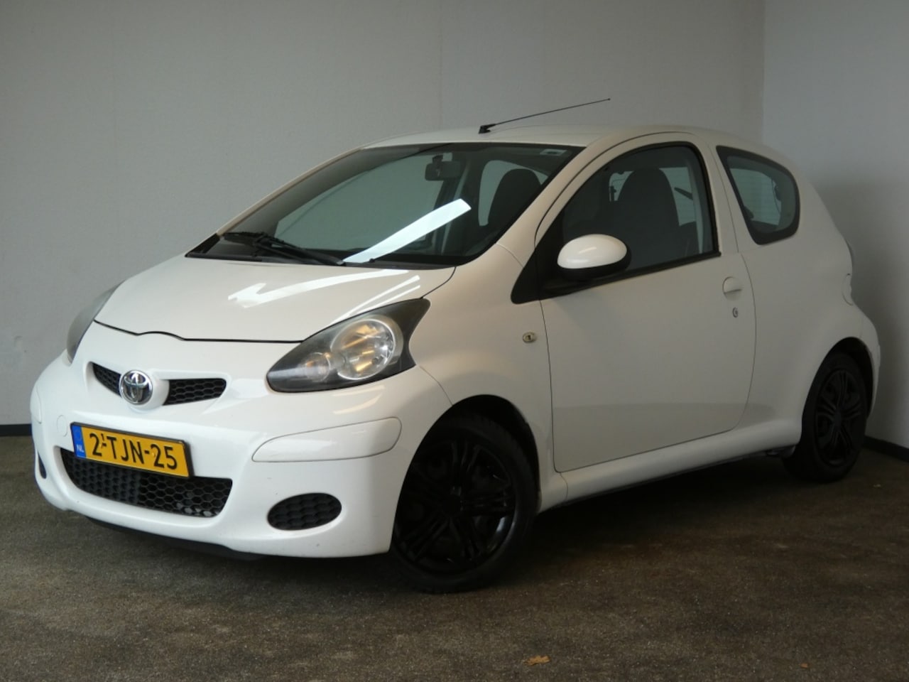 Toyota Aygo - 1.0-12V Comfort AIRCO, NWE APK - AutoWereld.nl