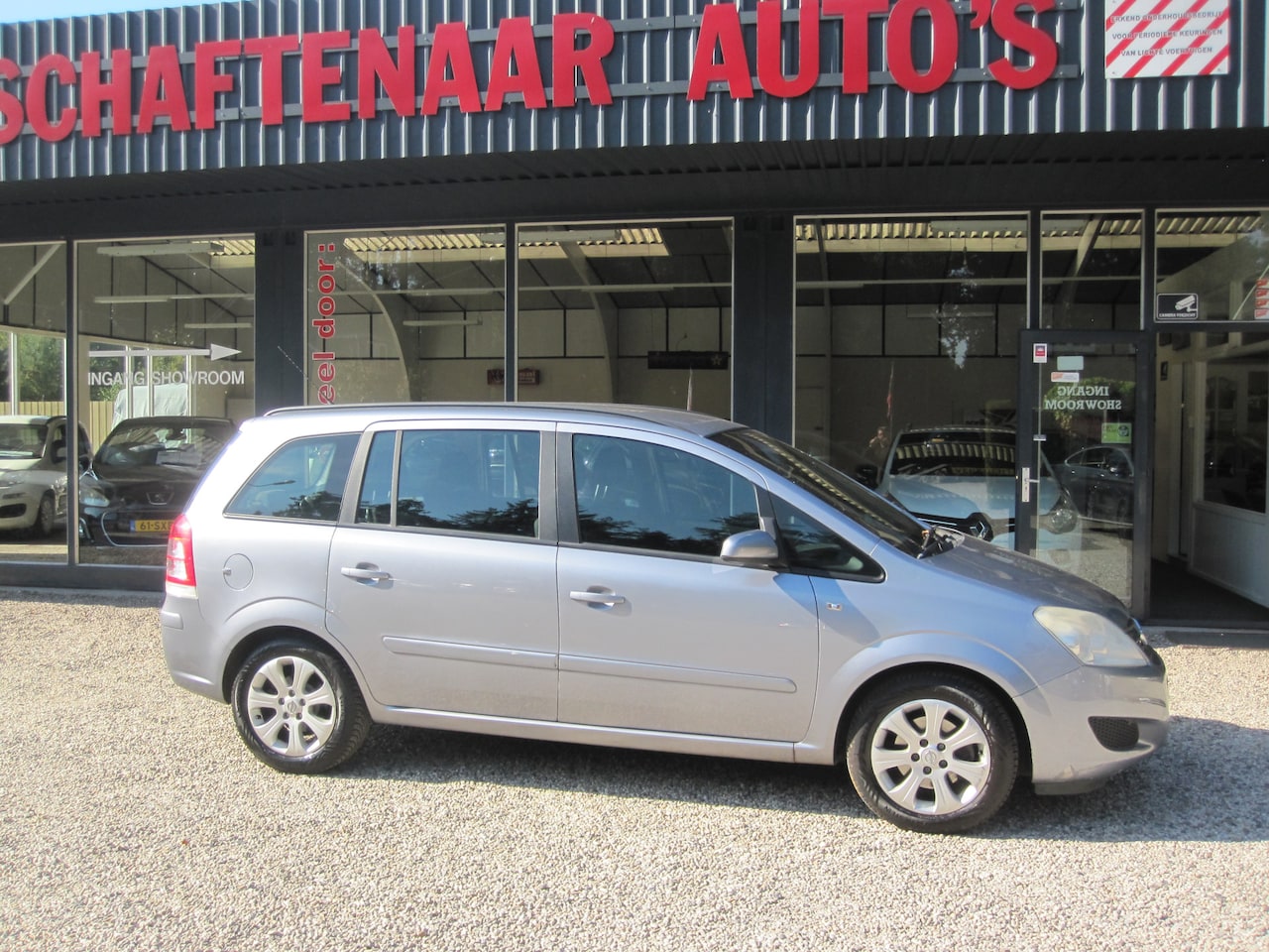 Opel Zafira - 1.8 Business 7 persoons met trekhaak apk 02-06-2027 - AutoWereld.nl