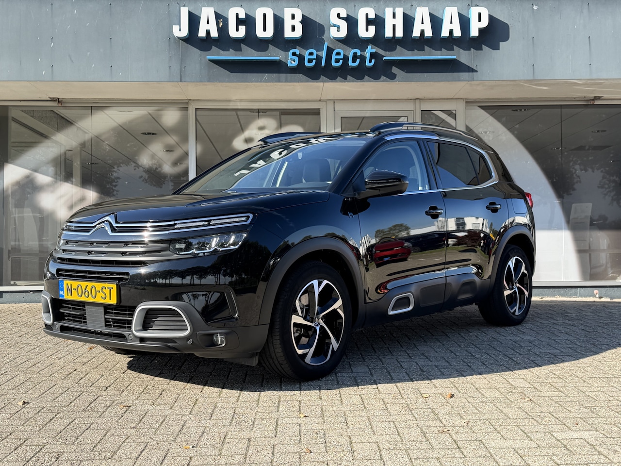 Citroën C5 Aircross - 1.6 Plug-in Hybrid 225 Feel / Camera / Sensoren V+A / Keyless / Carplay / 18'' LM / - AutoWereld.nl