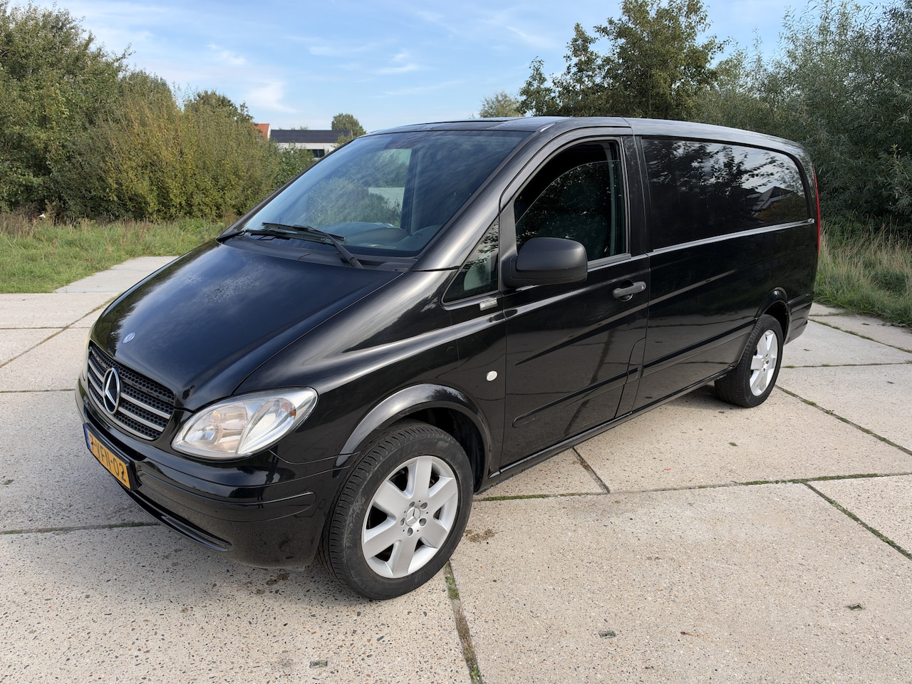 Mercedes-Benz Vito - 111 CDI L2 123.748km NAP airco 3 zits - AutoWereld.nl