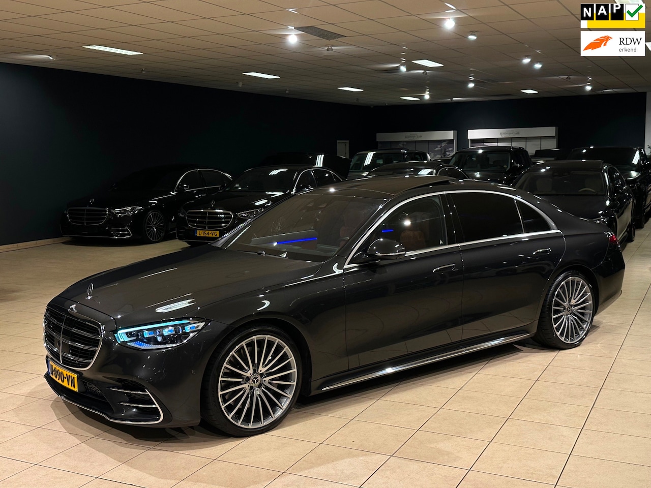 Mercedes-Benz S-klasse - S 400d 4MATIC LANG AMG|NAP|BTW|MASSAGE|3xTV - AutoWereld.nl