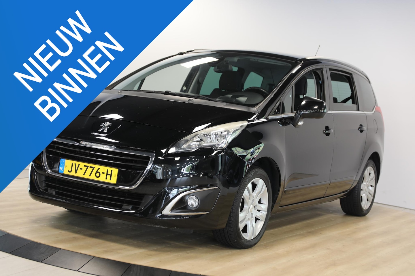 Peugeot 5008 - 1.6 THP Blue Lease Executive | 7-persoons | Trekhaak | Camera - AutoWereld.nl