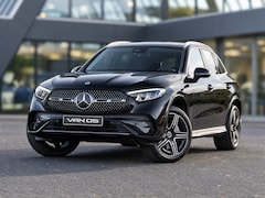 Mercedes-Benz GLC-klasse - GLC 300e 4MATIC AMG Line | Trekhaak | Winterpakket | Memory | Sfeerverlichting