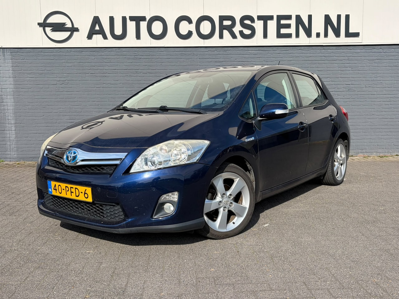 Toyota Auris - 1.8 Full Hybrid Camera CruiseControl Usb Ecc Elek.Ramen/Spiegels Mistlampen Boordcomputer - AutoWereld.nl