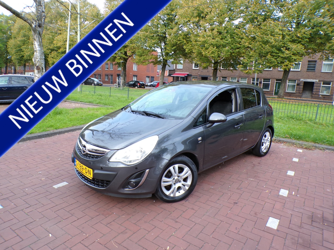 Opel Corsa - 1.2-16V Selection 1.2-16V Selection - AutoWereld.nl