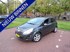 Opel Corsa - 1.2-16V Selection