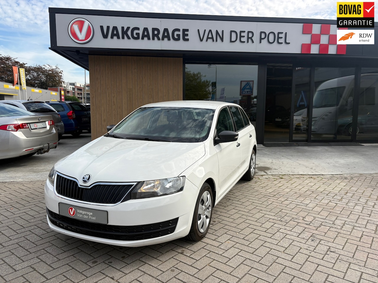 Skoda Rapid Spaceback - 1.2 TSI Greentech Comfort 1.2 TSI Greentech Comfort - AutoWereld.nl