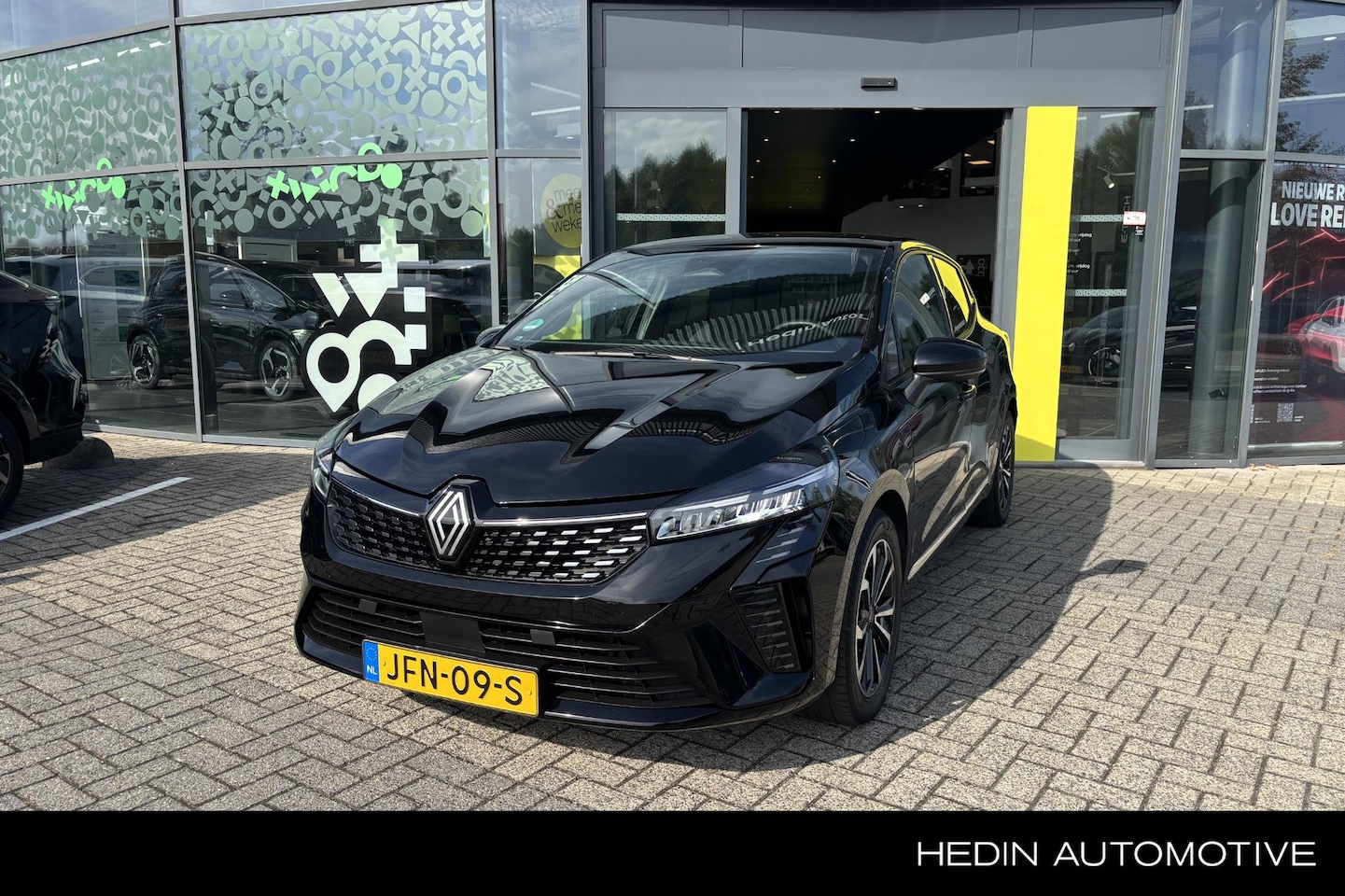 Renault Clio - 1.6 E-Tech Full Hybrid 145 techno | Navigatie | Camera | Lm velgen | Apple carplay | - AutoWereld.nl