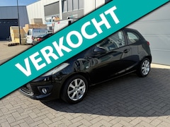 Mazda 2 - 2 1.3 AIRCO | ELEKTR PAKKET | CARPLAY | NIEUWE APK |