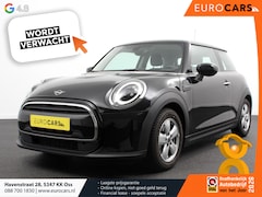 MINI 3-Deurs - Cooper 1.5 136pk Automaat Essential Trim Climate control Navigatie Cruise control LED Park