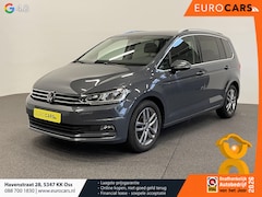 Volkswagen Touran - 1.5 TSI DSG Highline Navigatie Parkeersensoren Cruise Control Blind Spot Assist Stoelverwa