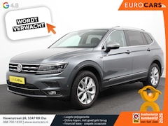 Volkswagen Tiguan Allspace - 1.5 TSI Highline All-space 7p. Panorama dak Adaptive cruise control Climate control LED Pa