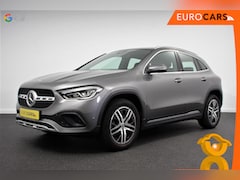 Mercedes-Benz GLA-Klasse - 200 Progressive Automaat Navigatie Climate control Cruise Control LED Elektrische Achterkl