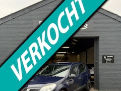 Dacia Sandero - 1.2 Ambiance NWE Koppeling | Airco 2011