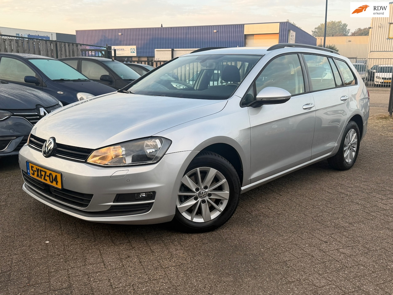 Volkswagen Golf Variant - 1.4 TSI Highline/ACC/PDC/Trekh. - AutoWereld.nl